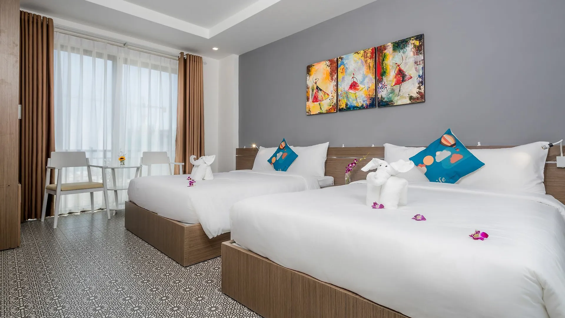 Hotel Raon Danang Beach - Stay 24H